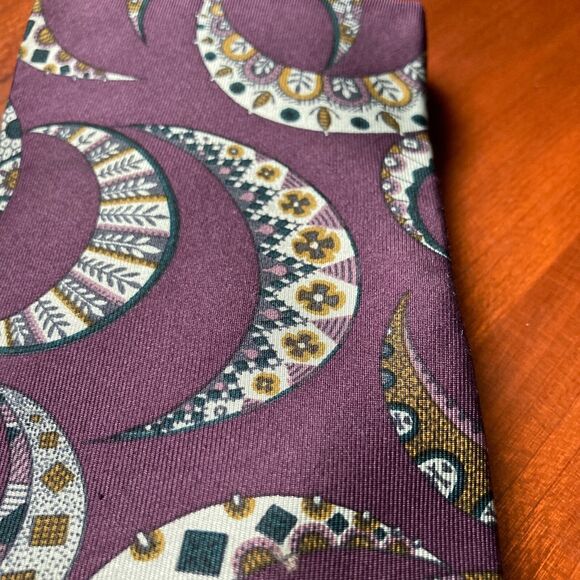 CLAIBORNE SILK Vintage Celestial Moon Crescent Geometric Tie 57 x 4 inches - Picture 6 of 11